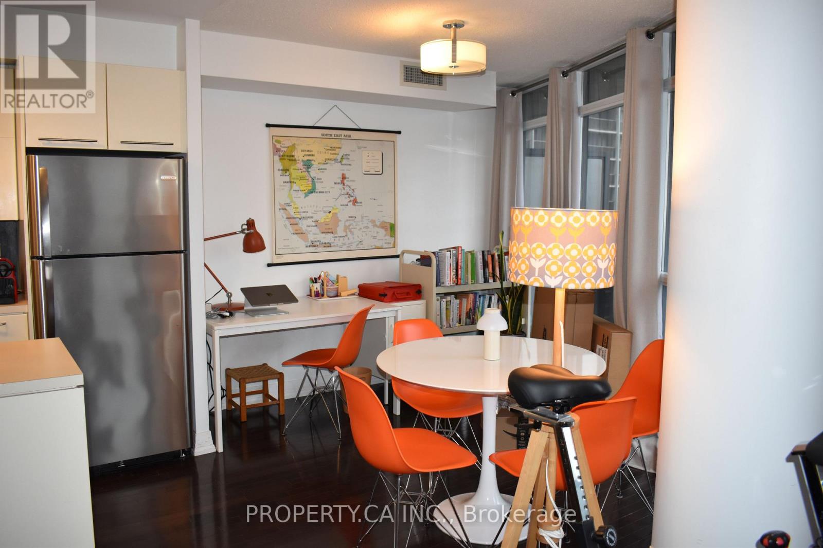 1307 - 21 Carlton Street, Toronto, Ontario  M5B 1L3 - Photo 5 - C12505590