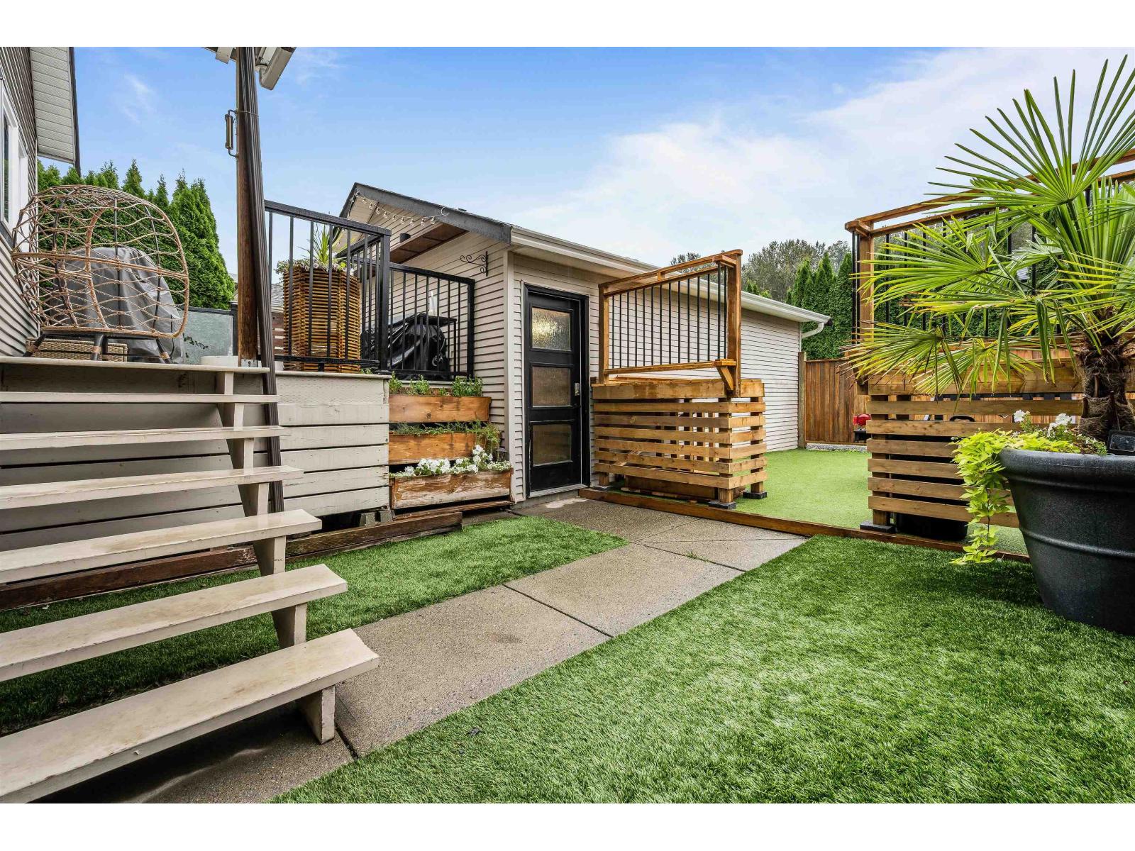 46460 Ashby Drive, Sardis South, Chilliwack, British Columbia  V2R 5N4 - Photo 36 - R3054058