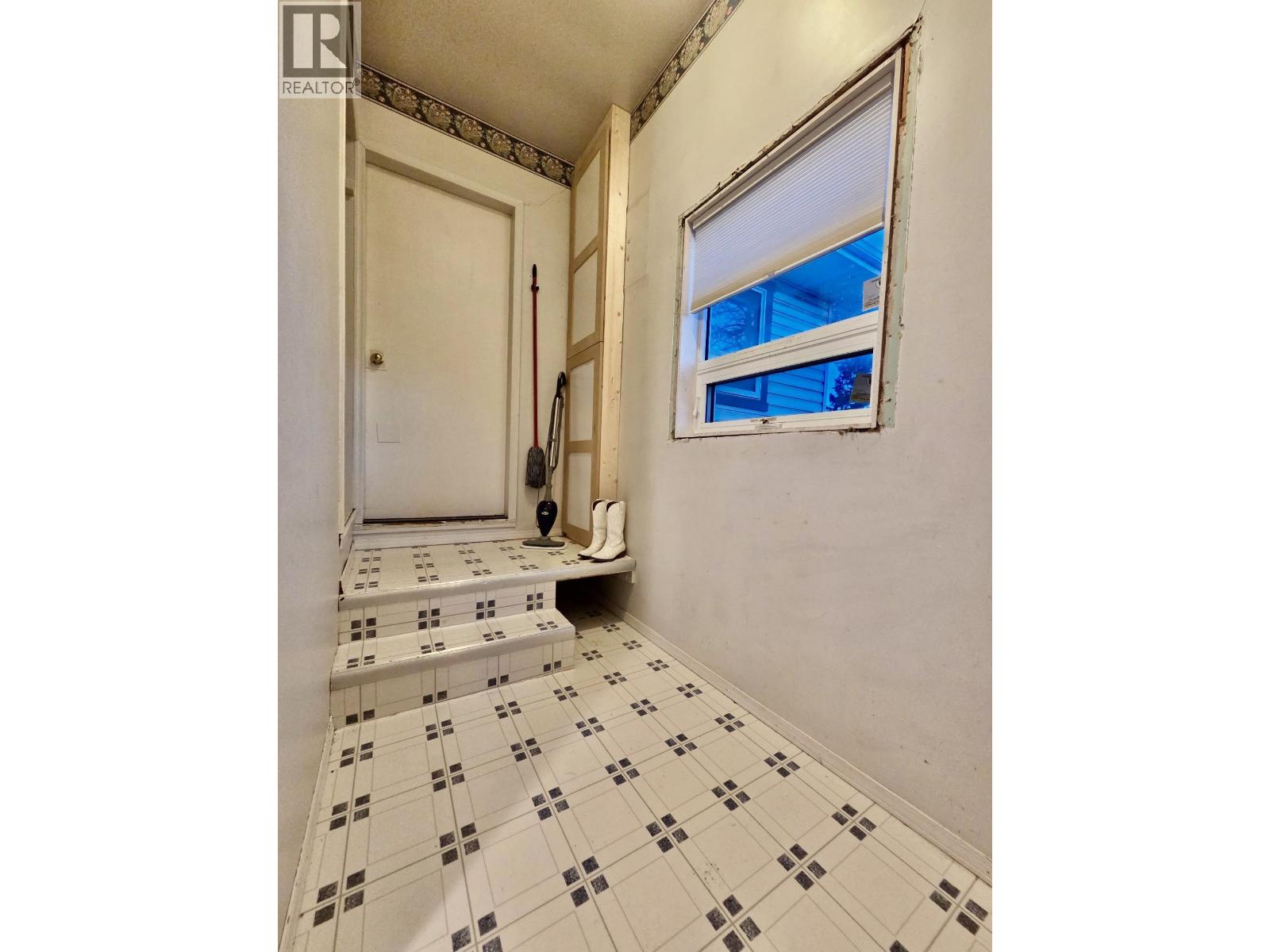 9812 94 Street, Fort St. John, British Columbia  V1J 3L1 - Photo 11 - R3063960