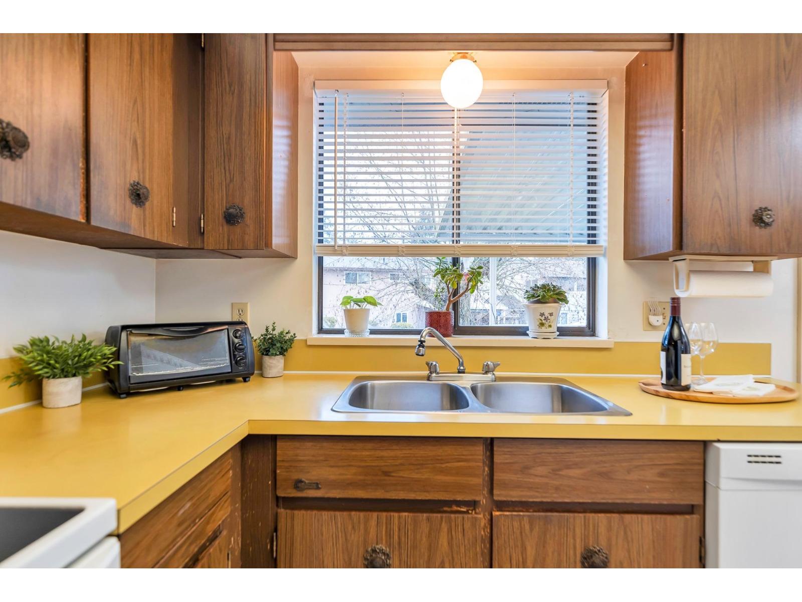 8646 115a Street, Delta, British Columbia  V4C 5R9 - Photo 15 - R3064032