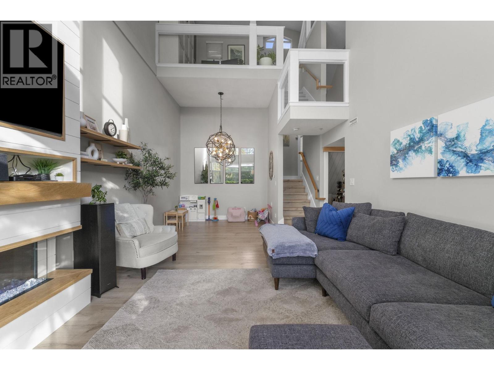 1161 O'flaherty Gate, Port Coquitlam, British Columbia  V3C 6H2 - Photo 6 - R3053460