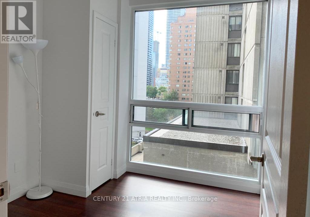 709 - 1121 Bay Street, Toronto, Ontario  M5S 2B3 - Photo 10 - C12504556