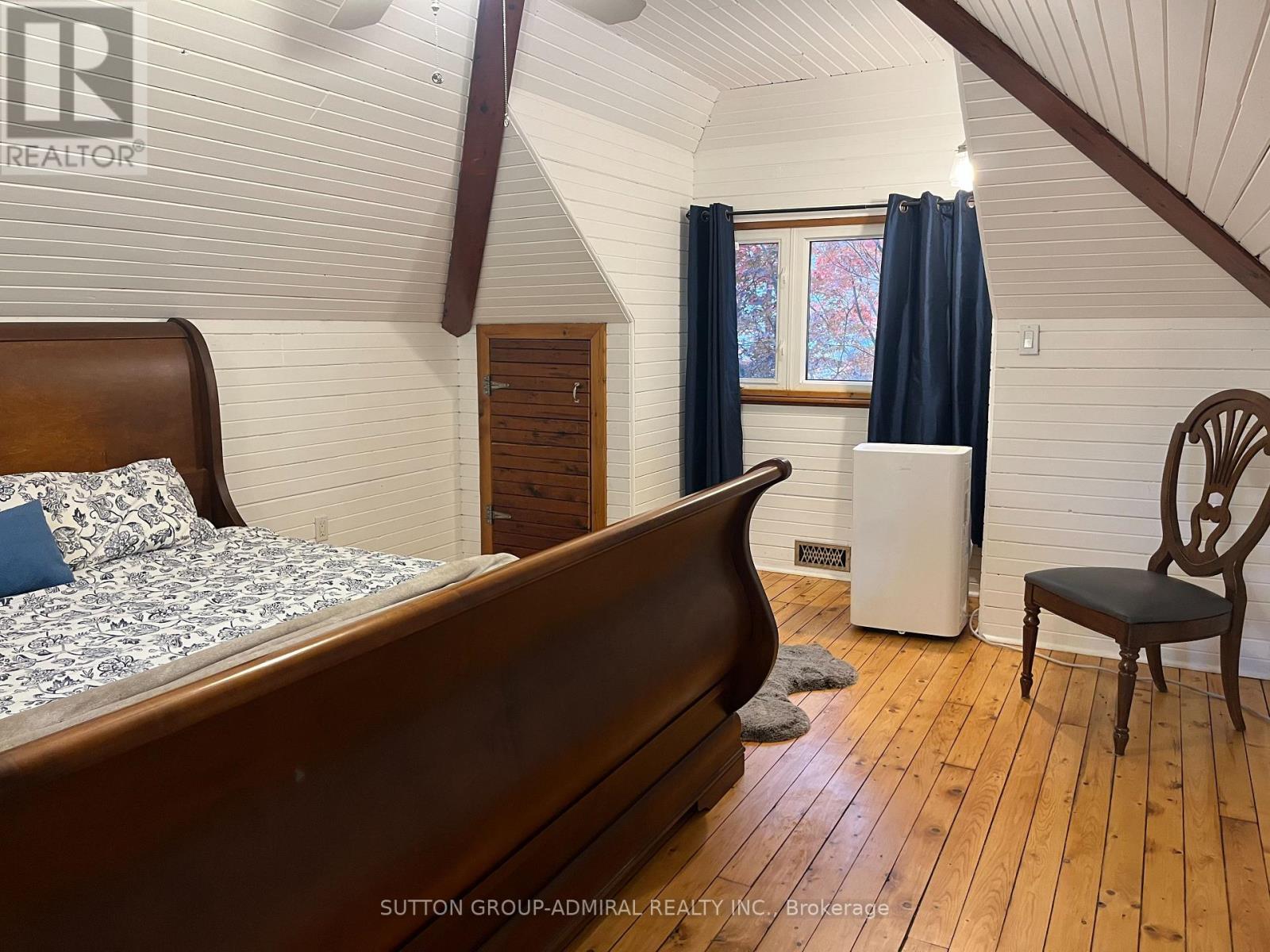 Coach House - 335 Palmerston Boulevard, Toronto, Ontario  M6G 2N5 - Photo 9 - C12500962