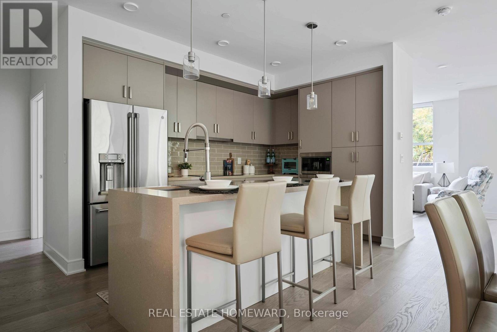 108 - 1575 LAKESHORE ROAD W, Mississauga, Ontario