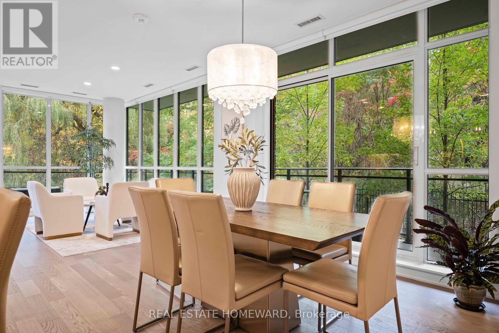 108 - 1575 Lakeshore Road W, Mississauga, Ontario  L5J 0B1 - Photo 8 - W12505578