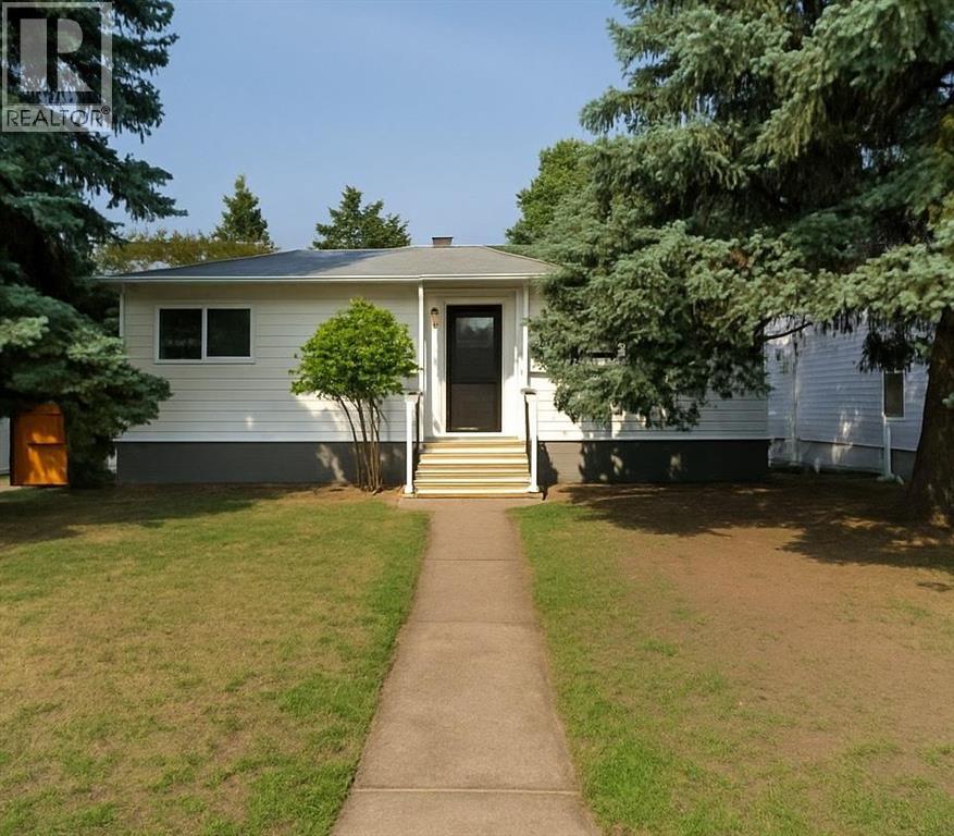 2153 9b Avenue S, Lethbridge, Alberta