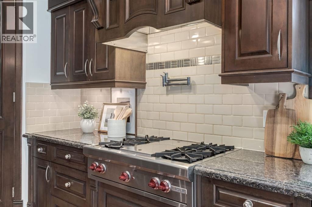 1840 Westmount Boulevard Nw, Calgary, Alberta  T2N 3G8 - Photo 12 - A2255024