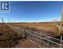 520 Snow Eagle Drive Snow Eagle Aviation Park, Fort McMurray, Ca