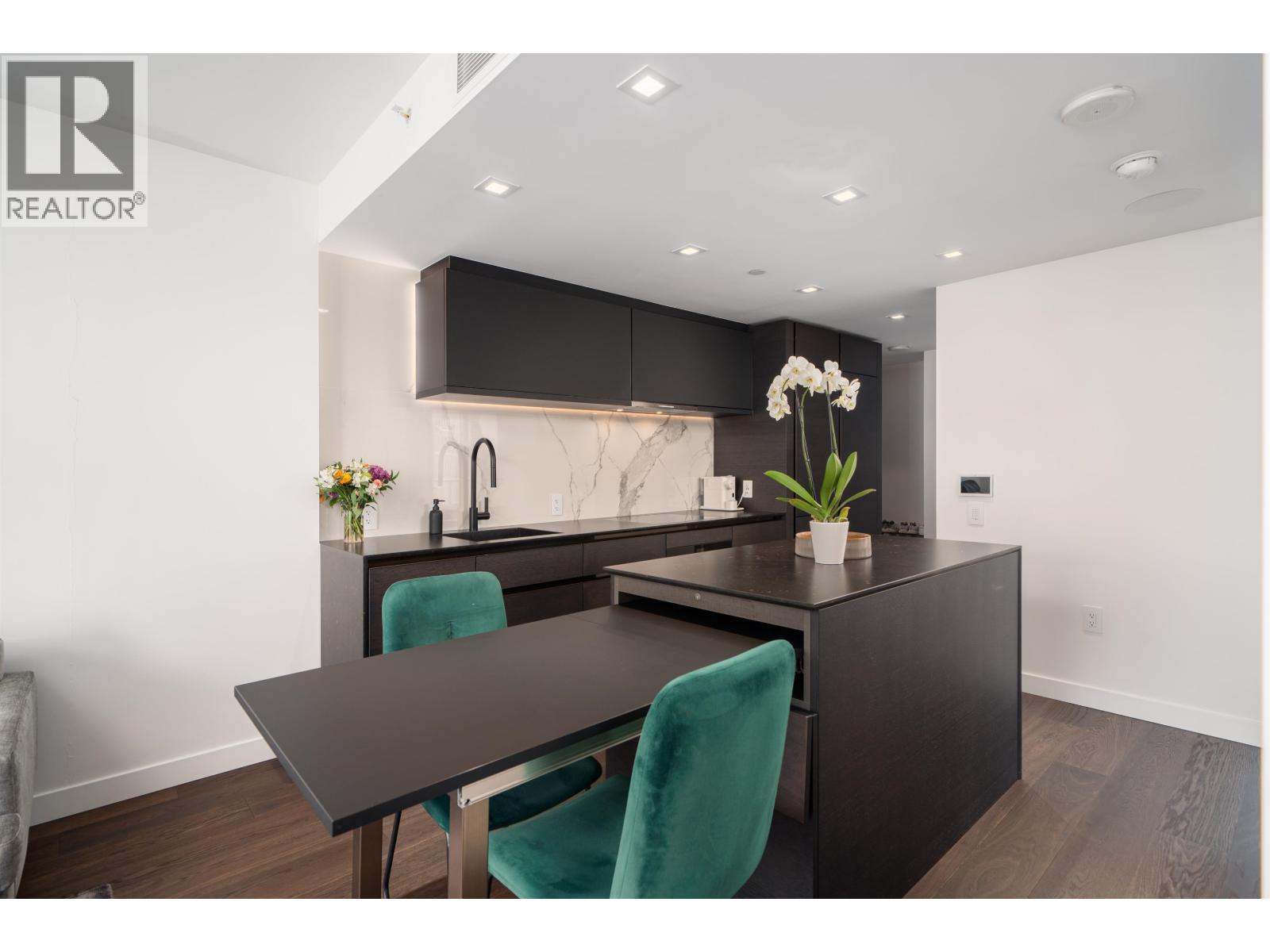 1905 620 Cardero Street, West Vancouver, British Columbia  V6G 0C7 - Photo 11 - R3064179