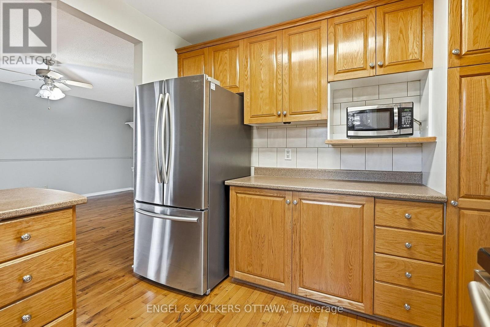 101 Carterfarm Crescent, Ottawa, Ontario  K0A 1L0 - Photo 21 - X12505628