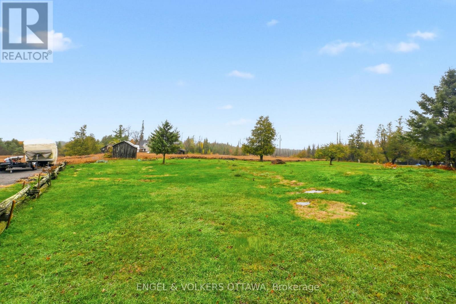 101 Carterfarm Crescent, Ottawa, Ontario  K0A 1L0 - Photo 47 - X12505628