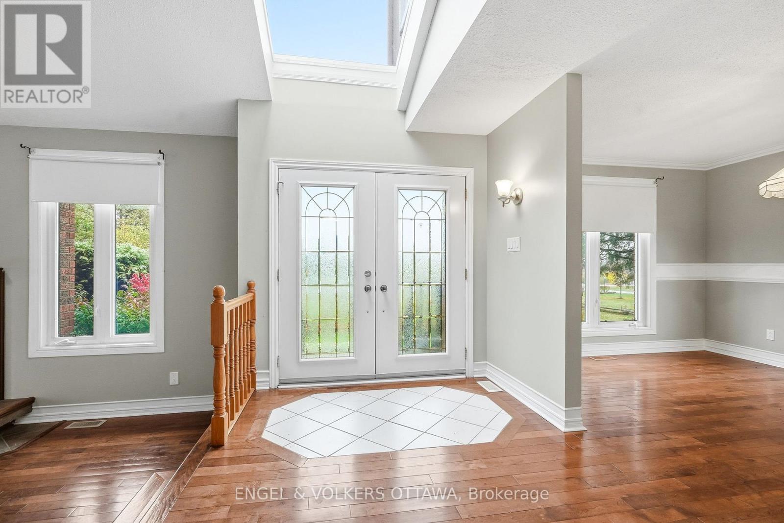 101 Carterfarm Crescent, Ottawa, Ontario  K0A 1L0 - Photo 6 - X12505628