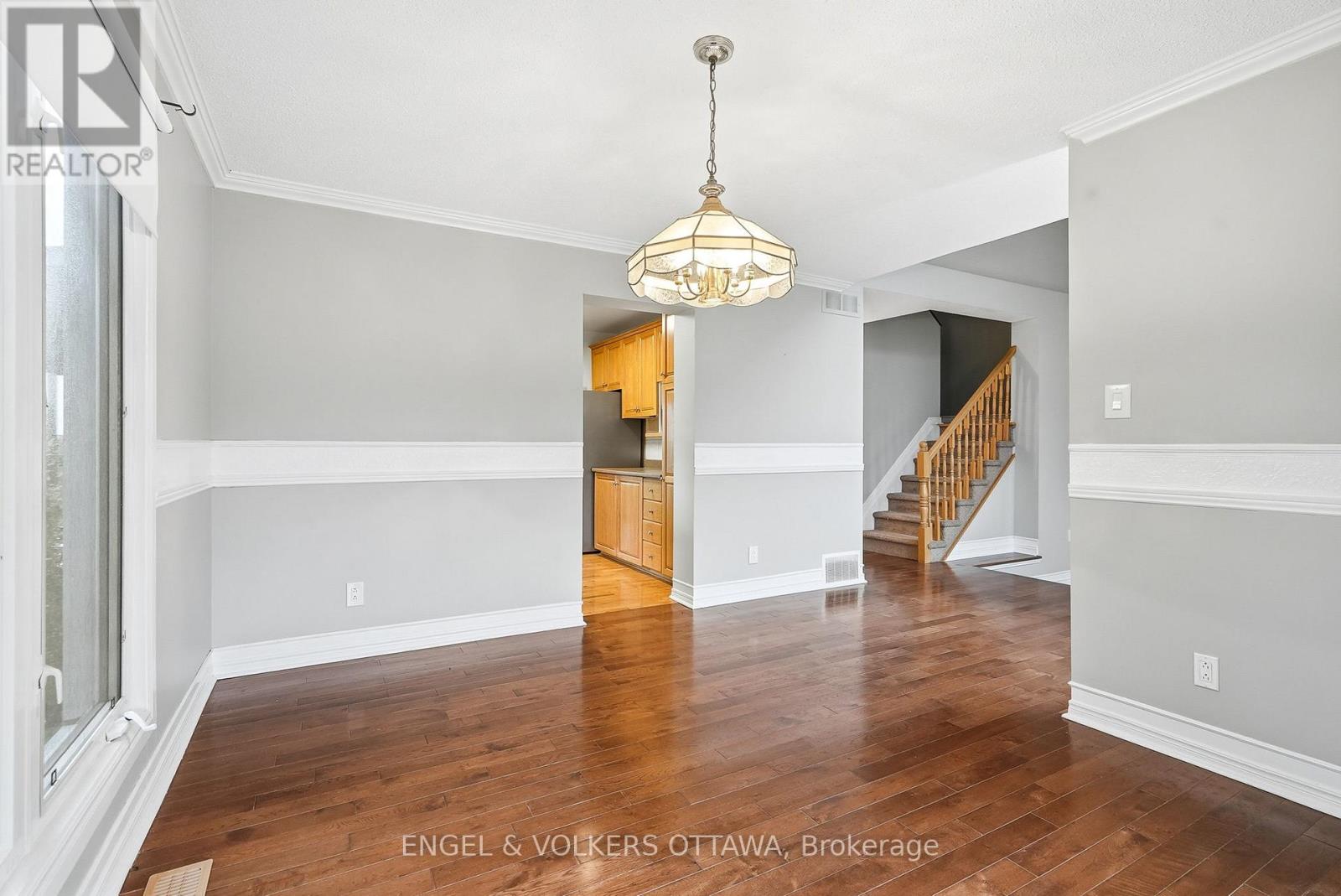 101 Carterfarm Crescent, Ottawa, Ontario  K0A 1L0 - Photo 9 - X12505628