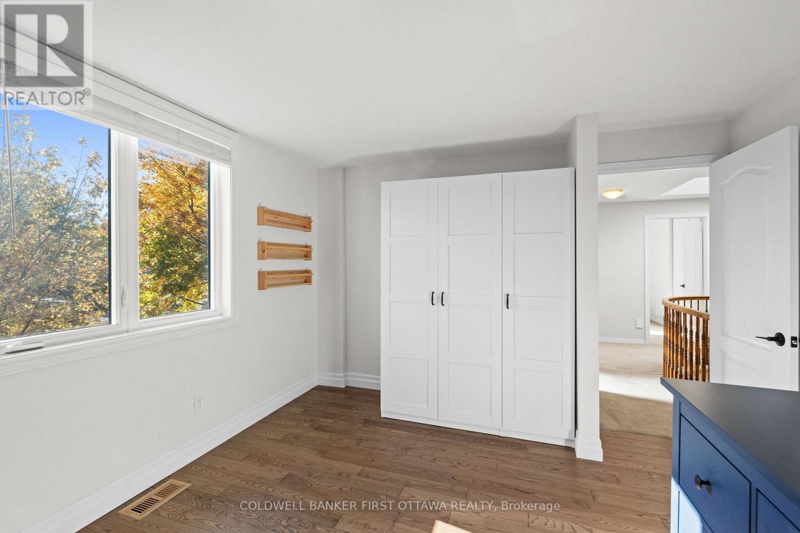 1645 Des Ravins Place, Ottawa, Ontario  K1C 6H3 - Photo 33 - X12505710