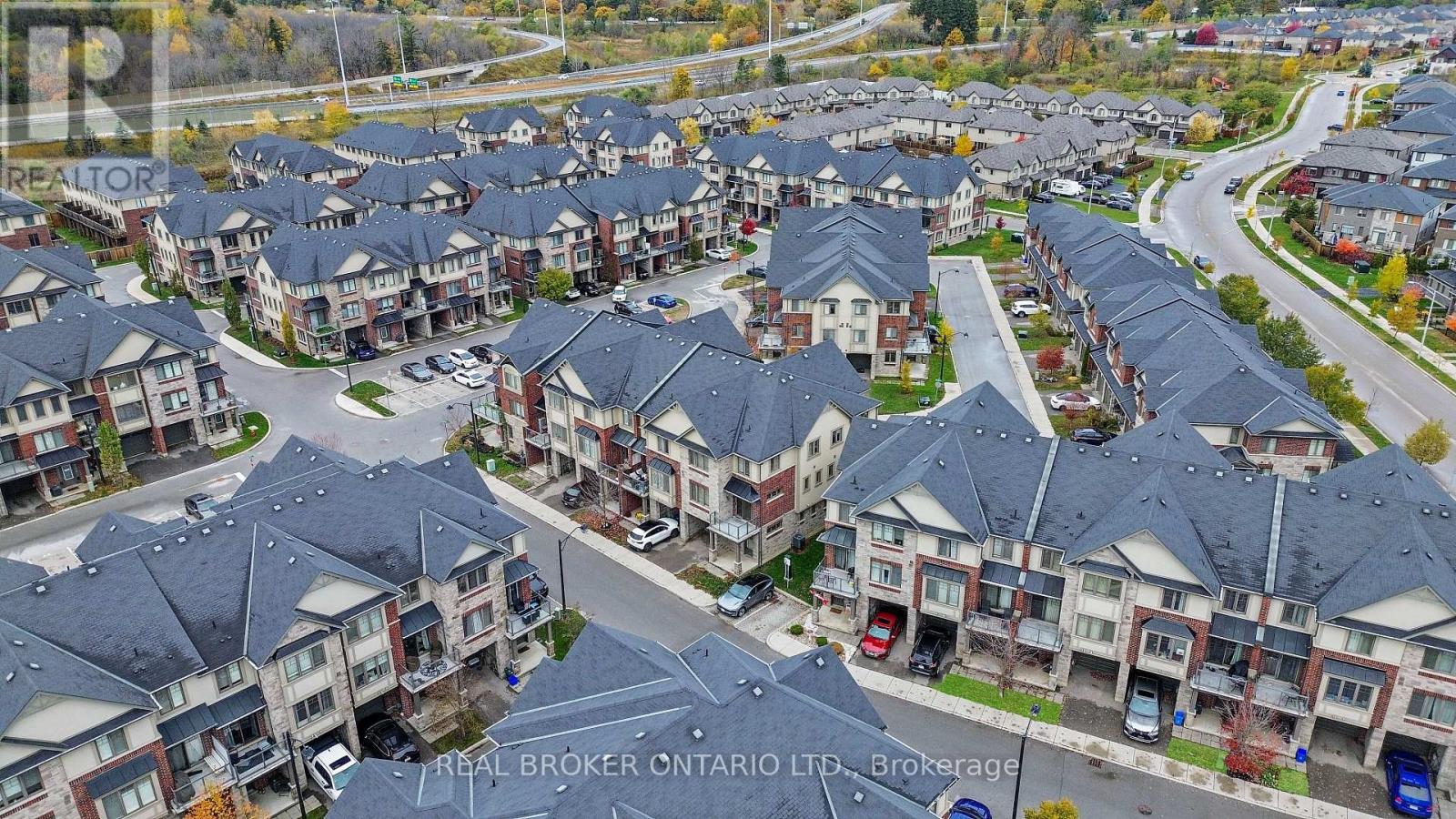 14 Whaley Lane, Hamilton, Ontario  L9G 0G7 - Photo 20 - X12413133