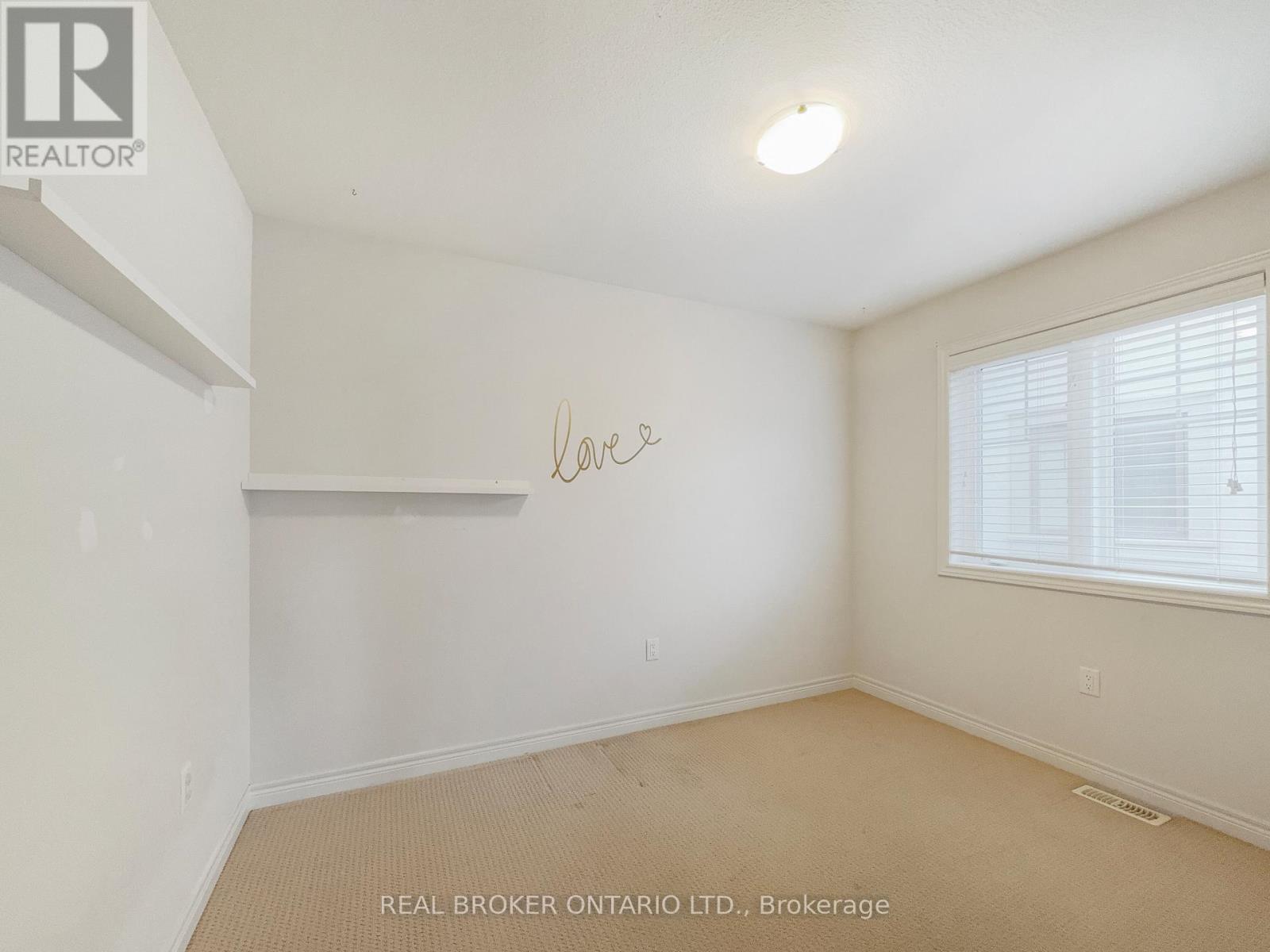 14 Whaley Lane, Hamilton, Ontario  L9G 0G7 - Photo 13 - X12413133