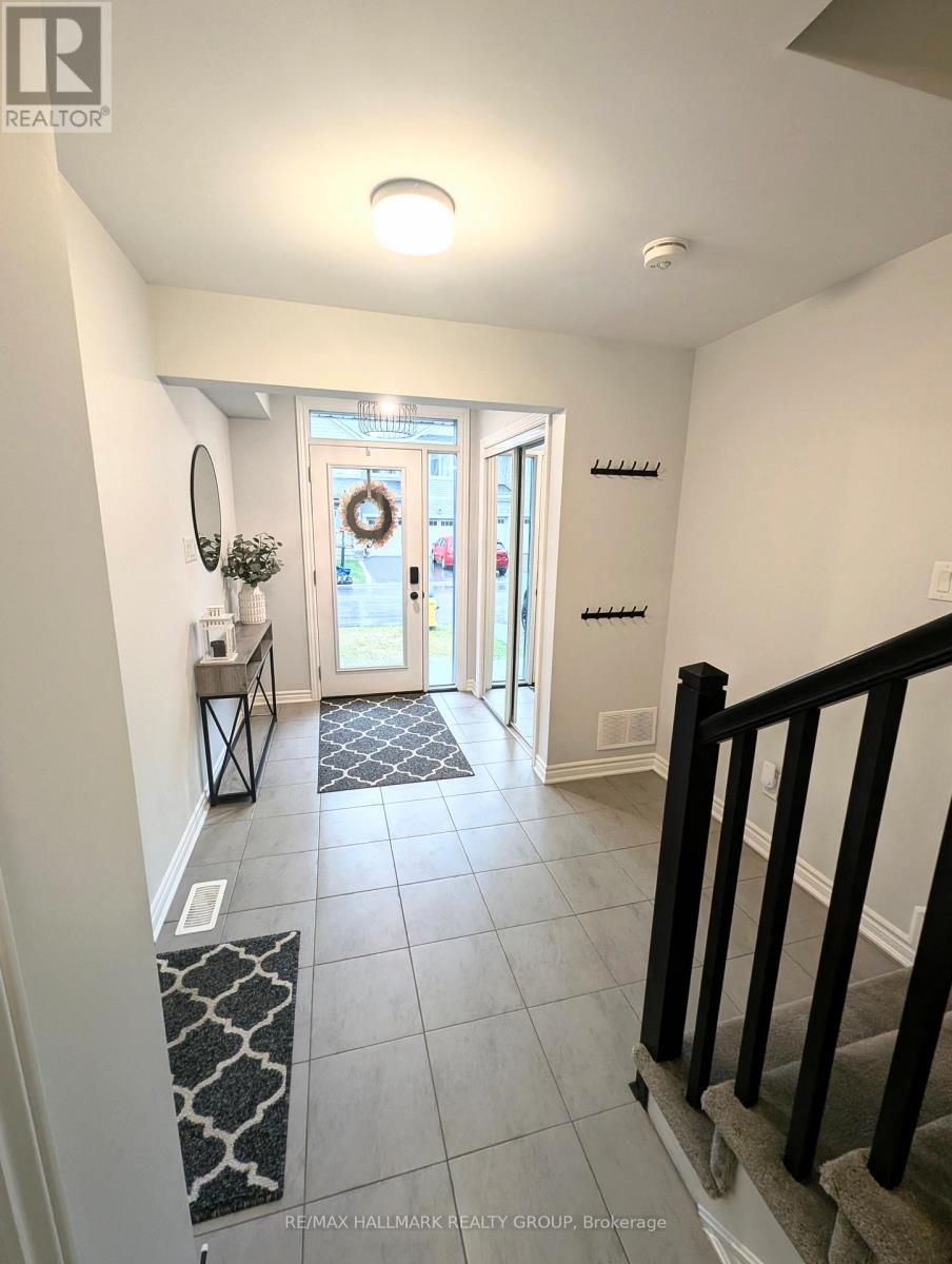 245 Atima Circle, Ottawa, Ontario  K2J 6T5 - Photo 2 - X12498720