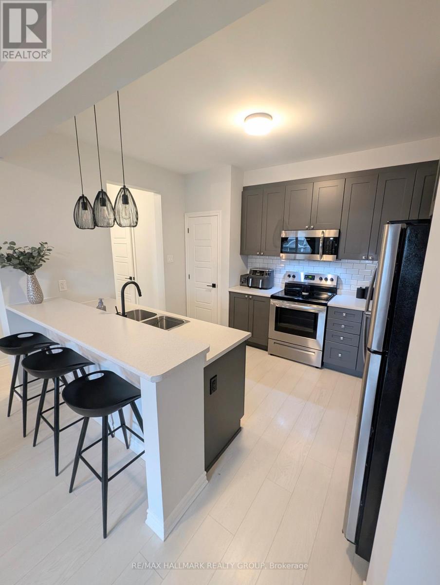 245 Atima Circle, Ottawa, Ontario  K2J 6T5 - Photo 6 - X12498720