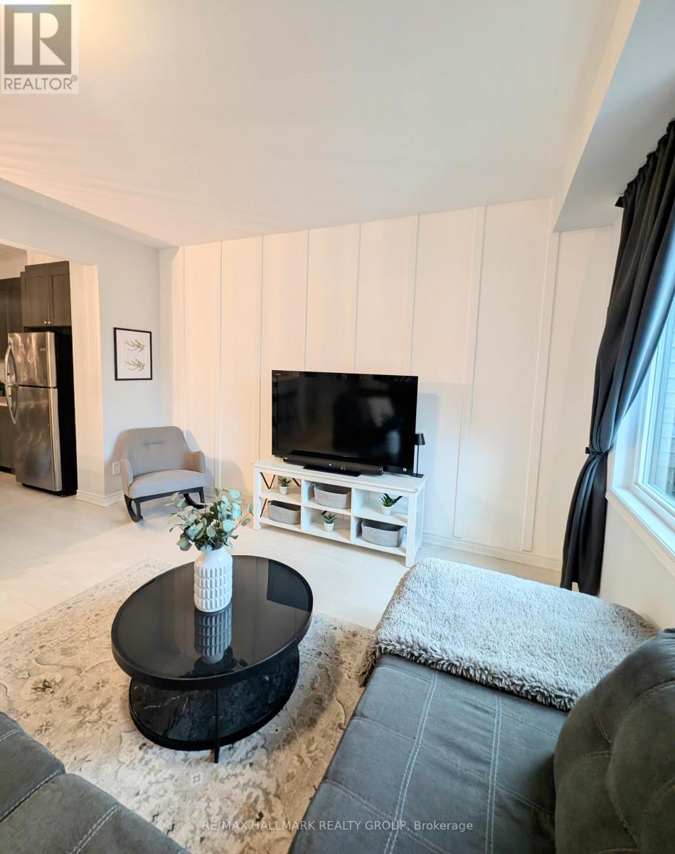 245 Atima Circle, Ottawa, Ontario  K2J 6T5 - Photo 9 - X12498720