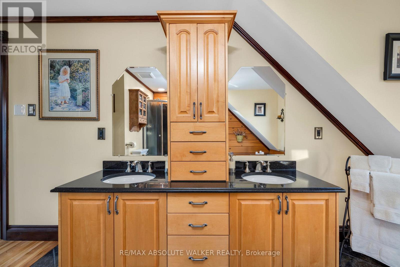 880 Townline Road, North Grenville, Ontario  K0G 1J0 - Photo 19 - X12504478