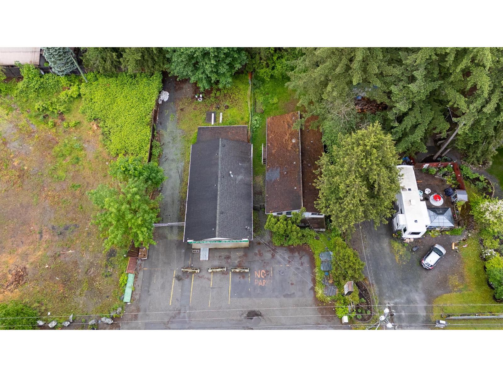 3776 Columbia Valley Road, Cultus Lake North, Cultus Lake, British Columbia  V2R 5A3 - Photo 17 - C8069243