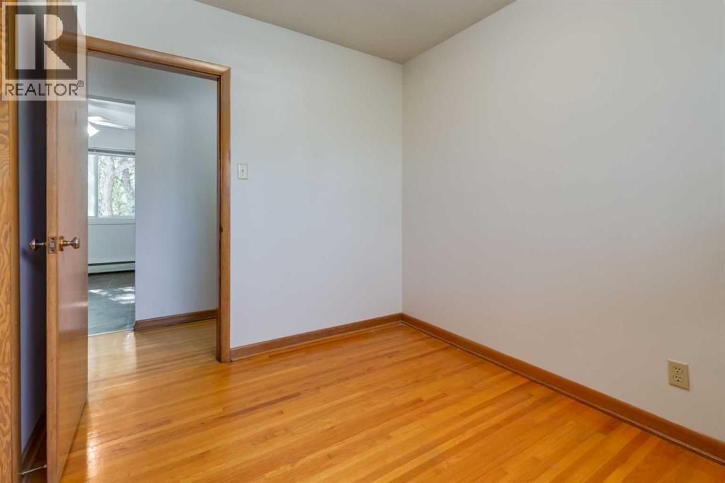 23 Klamath Place Sw, Calgary, Alberta  T2V 2J2 - Photo 14 - A2262308