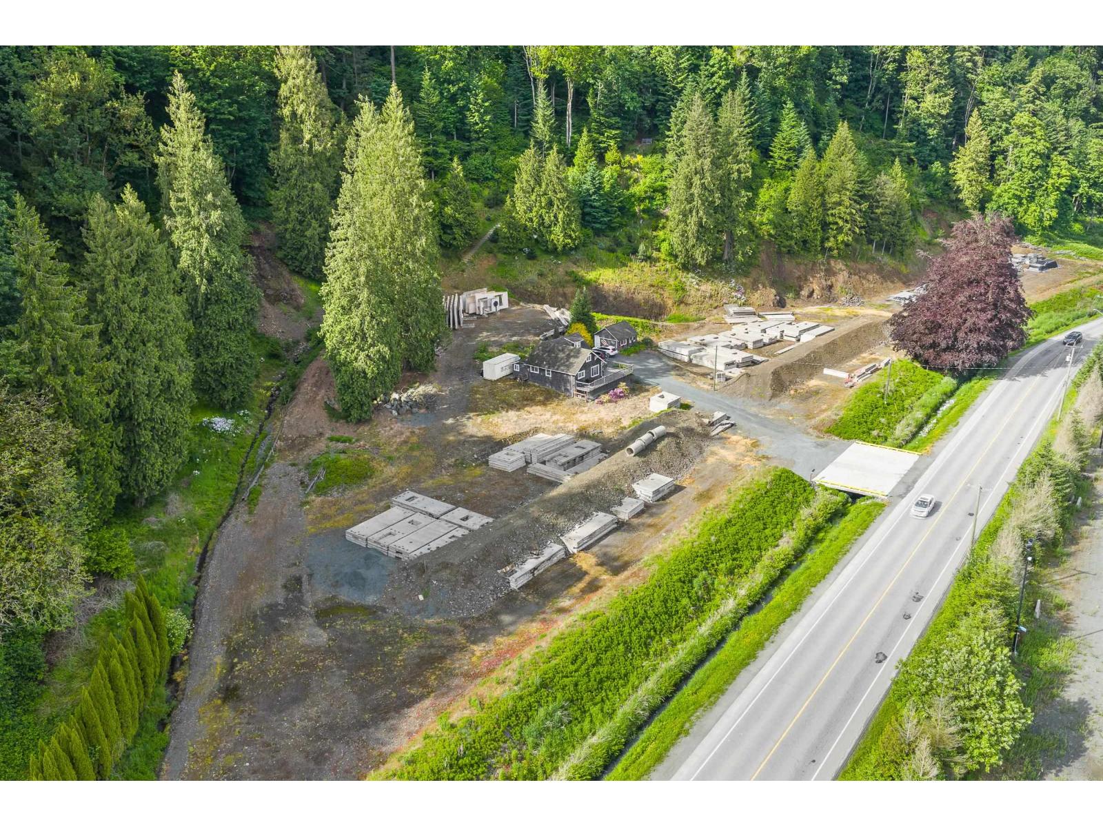 8395 Chilliwack Mountain Road, West Chilliwack, Chilliwack, British Columbia  V2R 3W8 - Photo 4 - C8069433