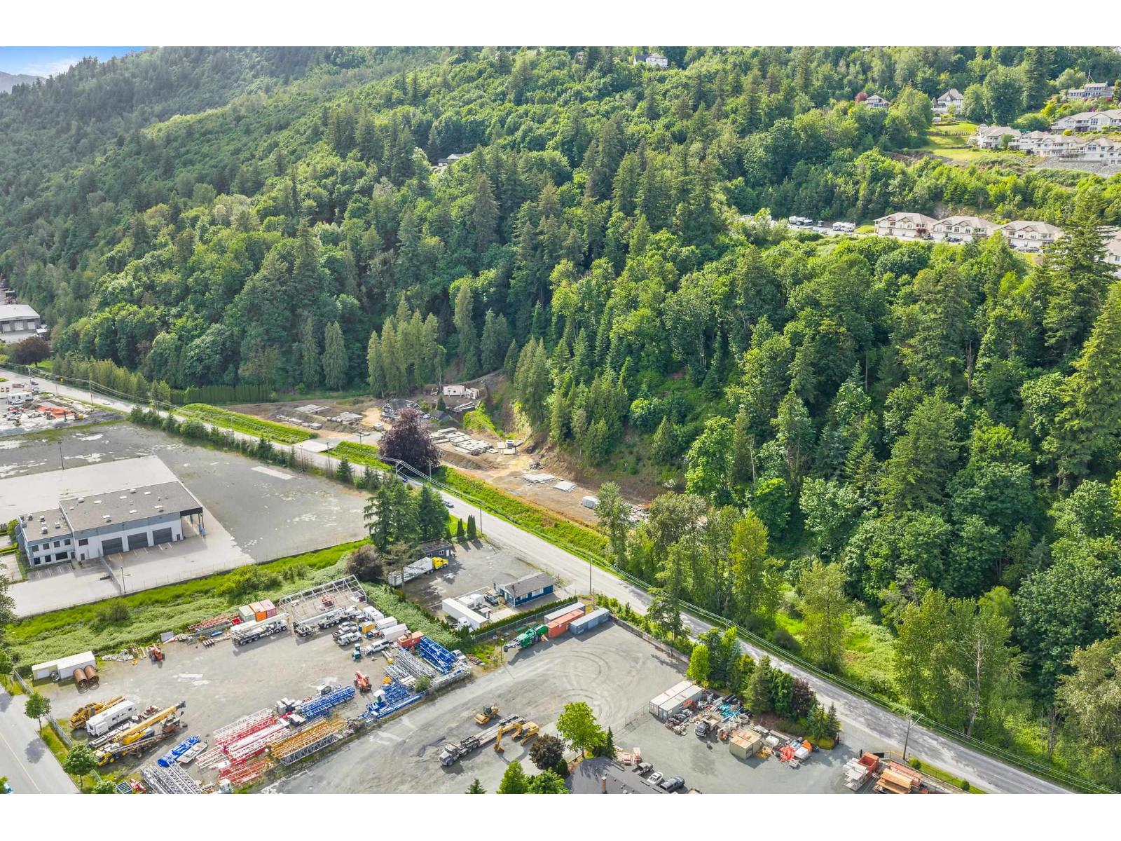 8395 Chilliwack Mountain Road, West Chilliwack, Chilliwack, British Columbia  V2R 3W8 - Photo 8 - C8069433