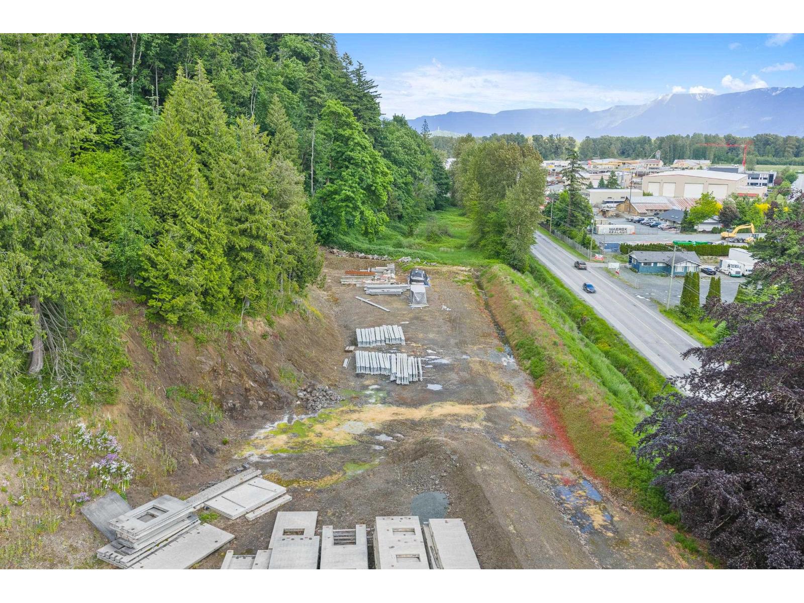 8395 Chilliwack Mountain Road, West Chilliwack, Chilliwack, British Columbia  V2R 3W8 - Photo 13 - C8069433