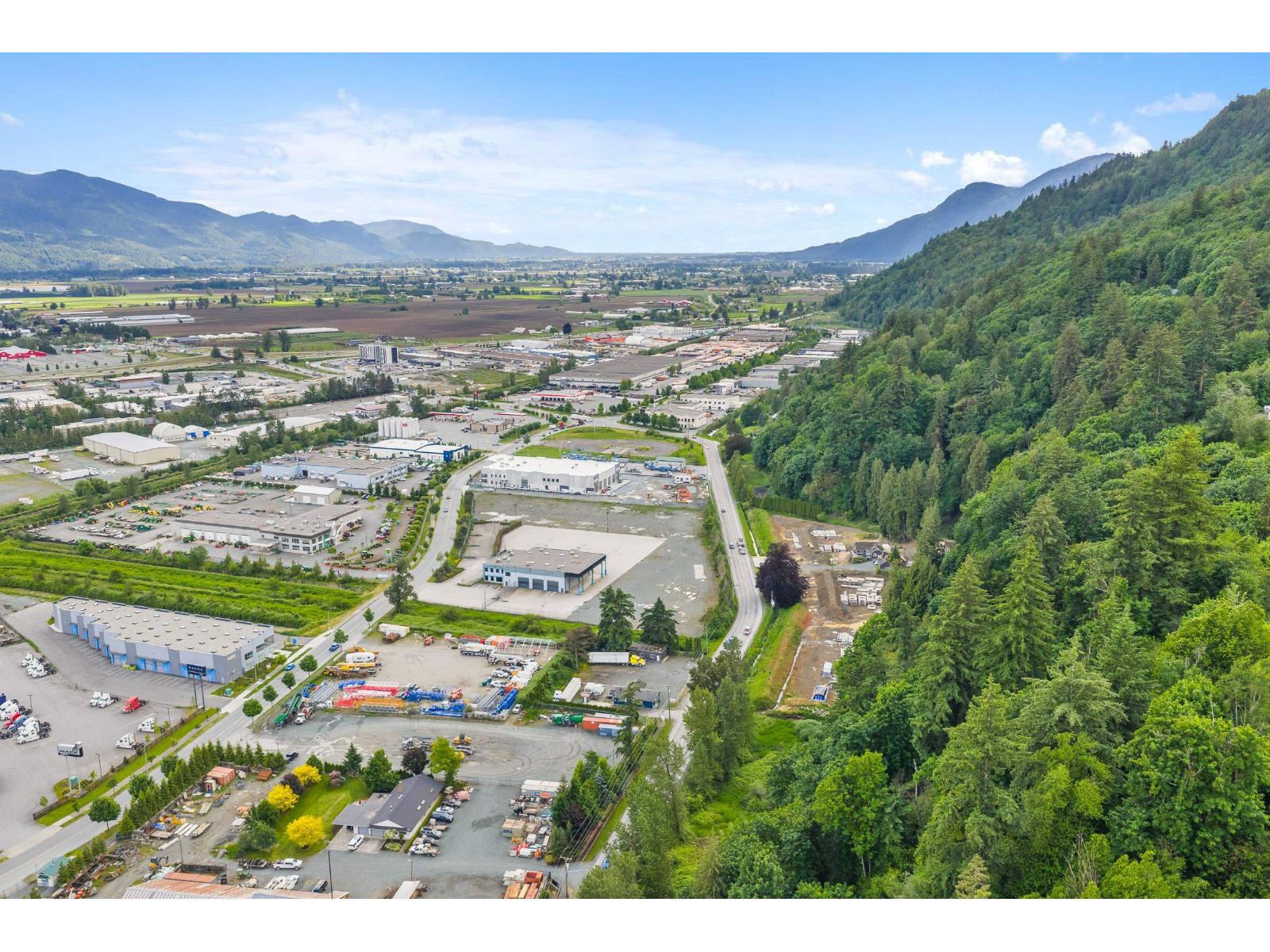 8395 Chilliwack Mountain Road, West Chilliwack, Chilliwack, British Columbia  V2R 3W8 - Photo 11 - C8069433