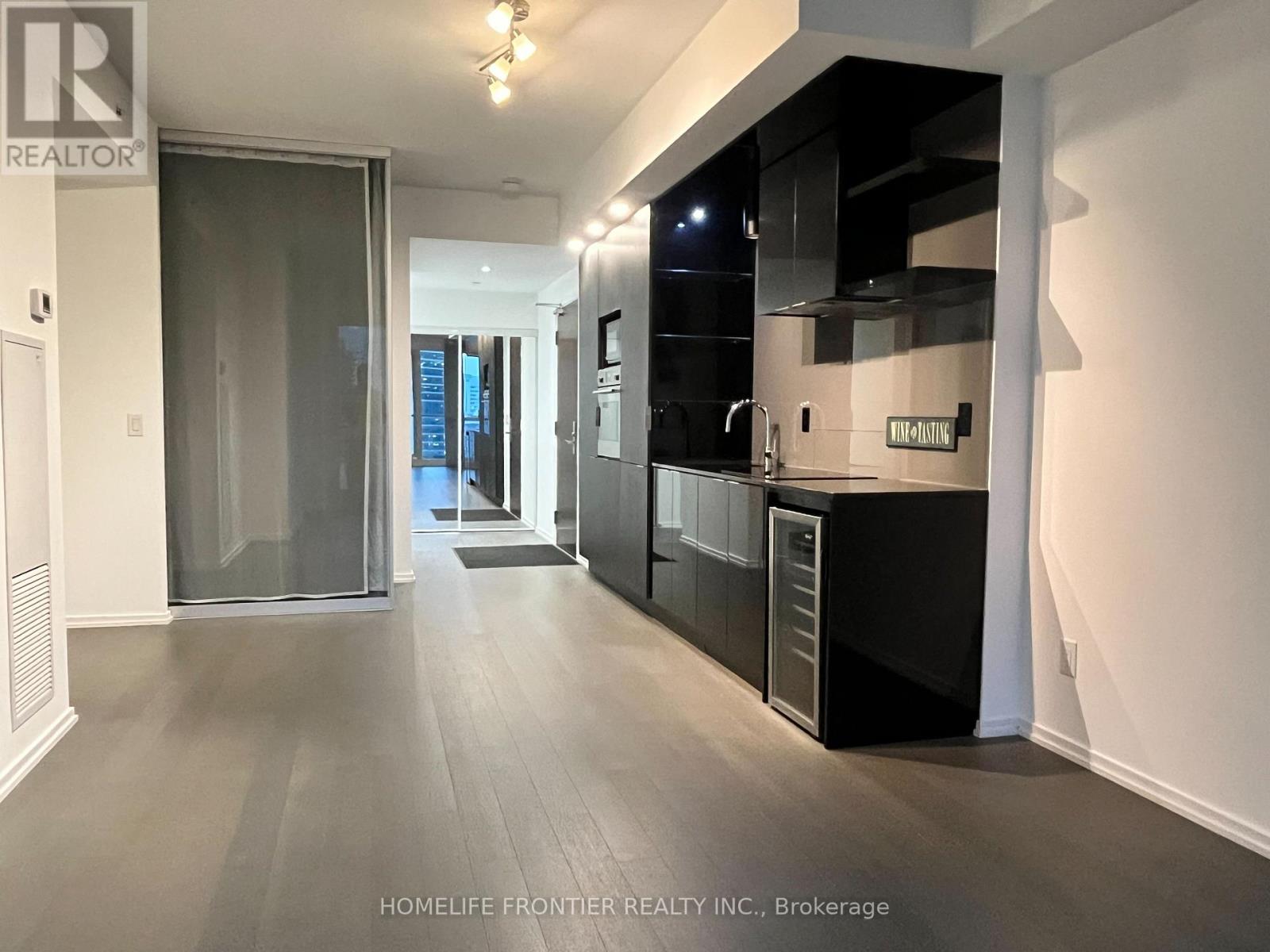 1817 - 70 Temperance Street, Toronto, Ontario  M5H 0B1 - Photo 11 - C12505662