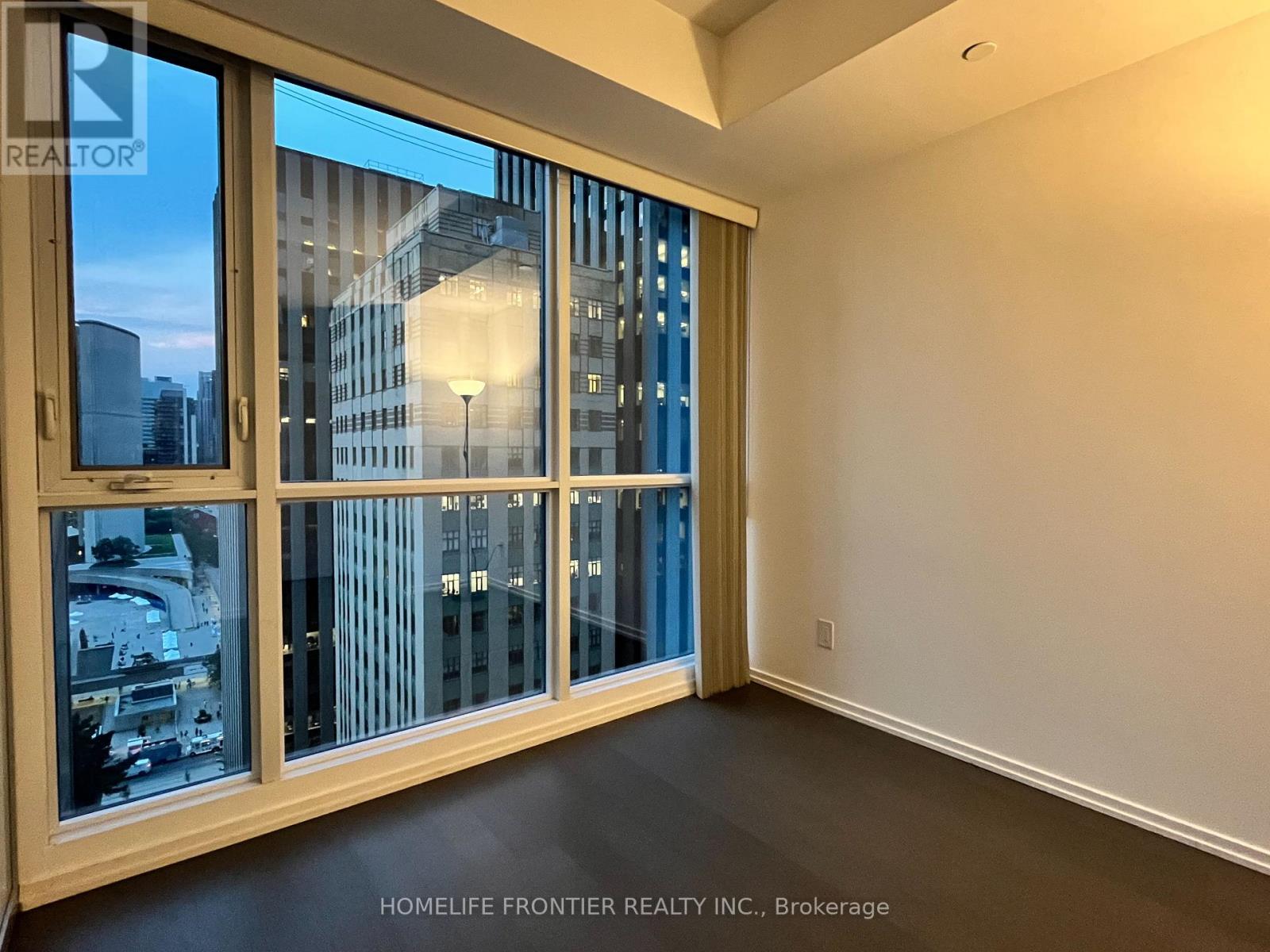 1817 - 70 Temperance Street, Toronto, Ontario  M5H 0B1 - Photo 15 - C12505662