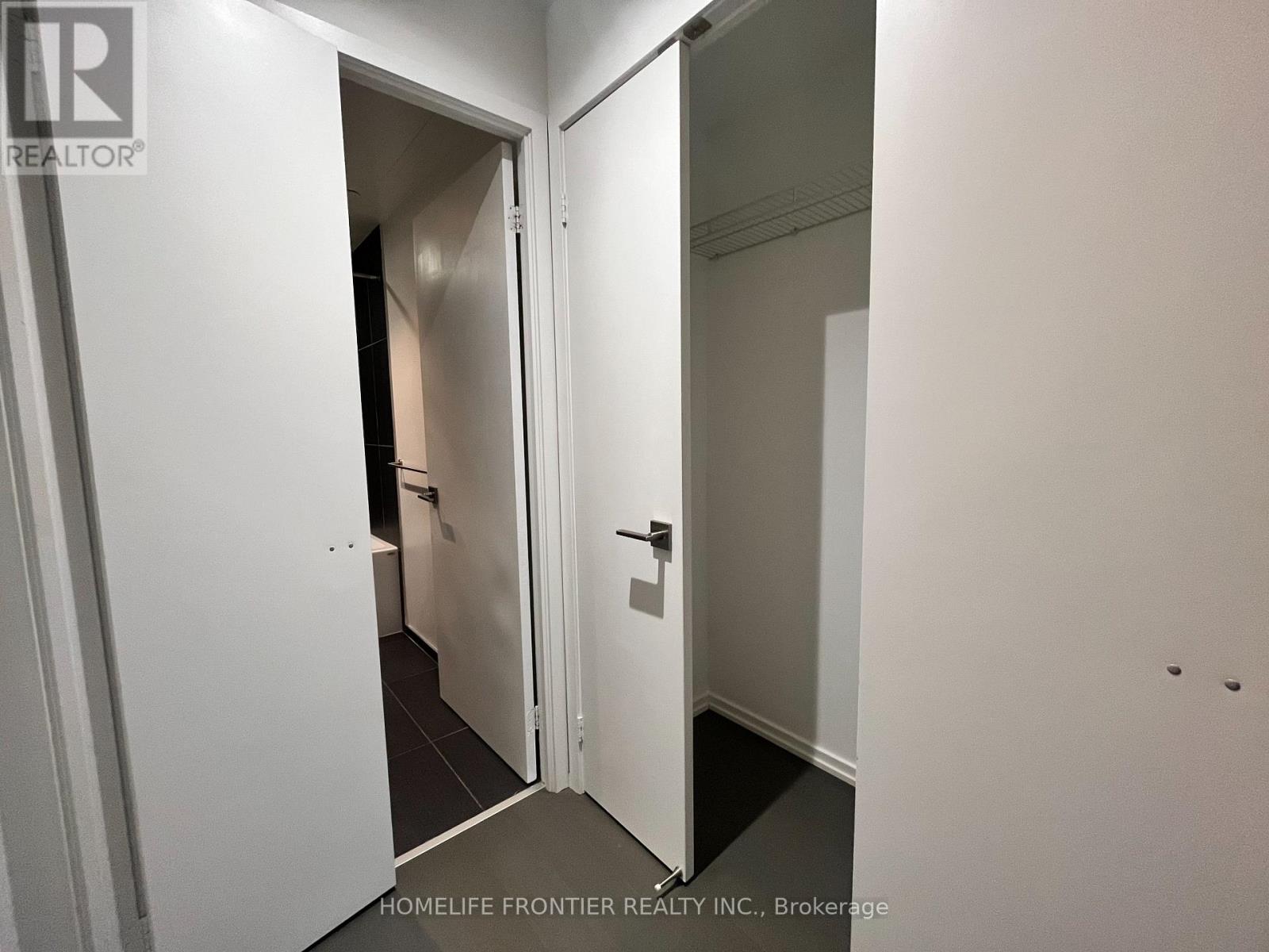 1817 - 70 Temperance Street, Toronto, Ontario  M5H 0B1 - Photo 17 - C12505662