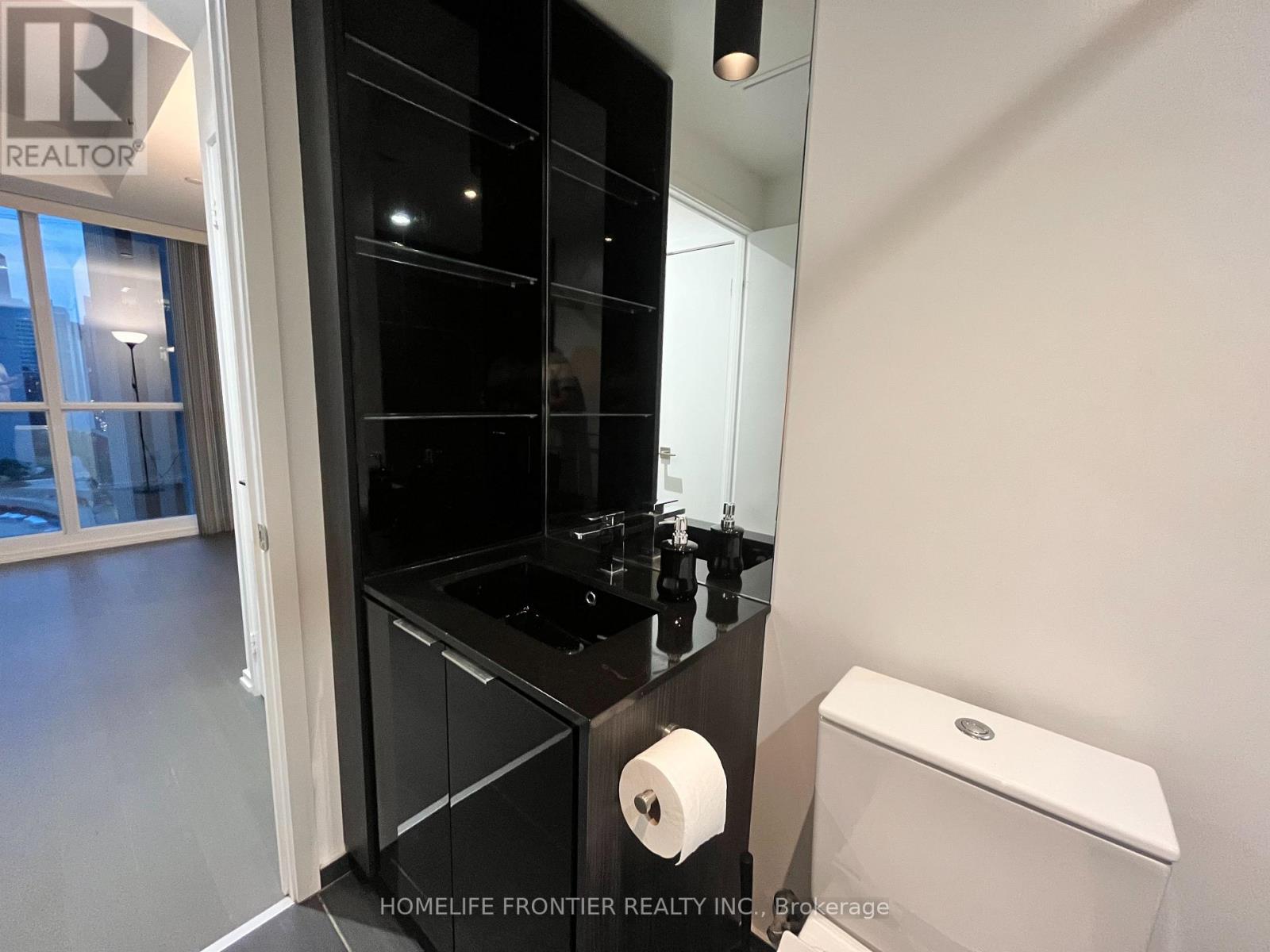 1817 - 70 Temperance Street, Toronto, Ontario  M5H 0B1 - Photo 19 - C12505662