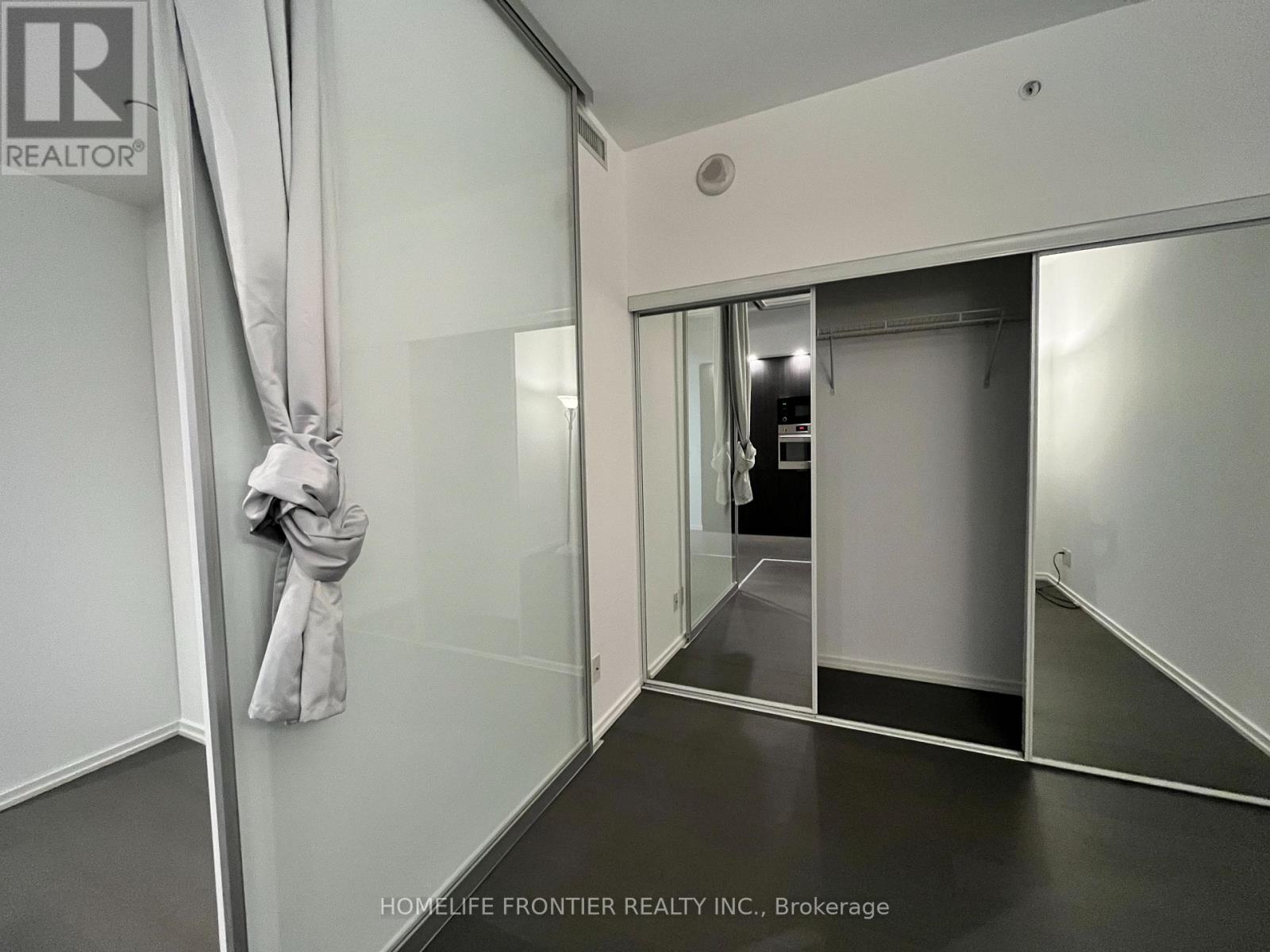 1817 - 70 Temperance Street, Toronto, Ontario  M5H 0B1 - Photo 23 - C12505662