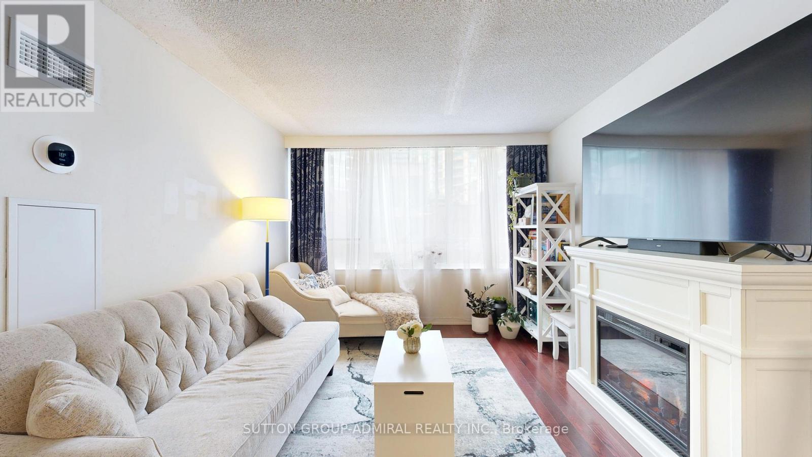 201 - 633 Bay Street, Toronto, Ontario  M5G 2G4 - Photo 9 - C12505702