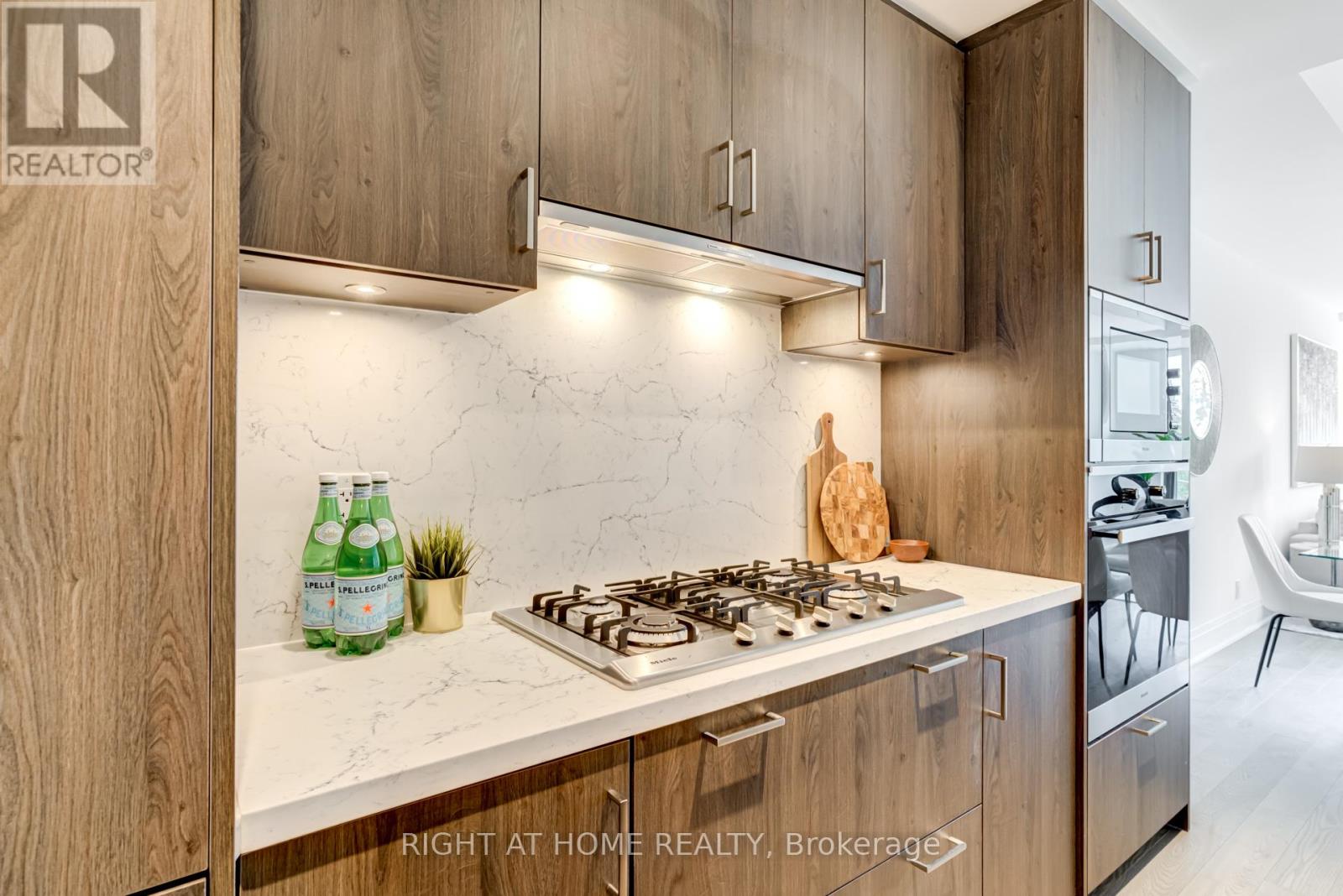 410 - 280 Howland Avenue, Toronto, Ontario  M5R 0C3 - Photo 11 - C12505708