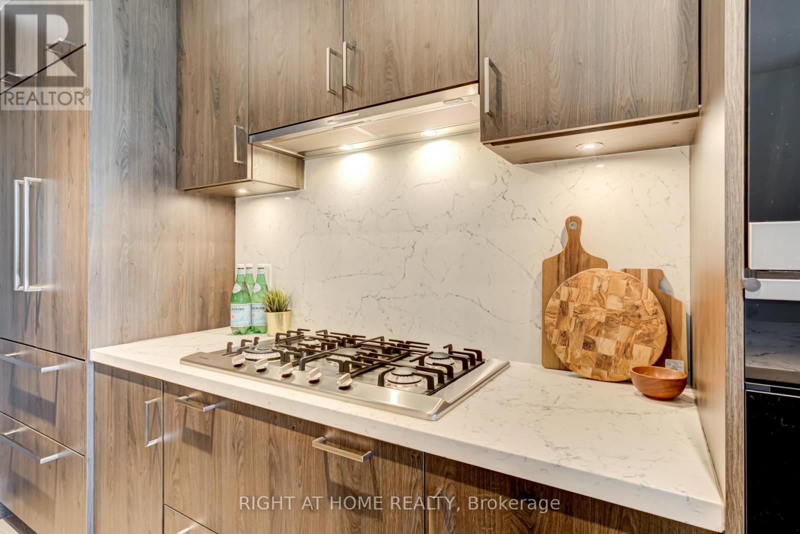 410 - 280 Howland Avenue, Toronto, Ontario  M5R 0C3 - Photo 12 - C12505708