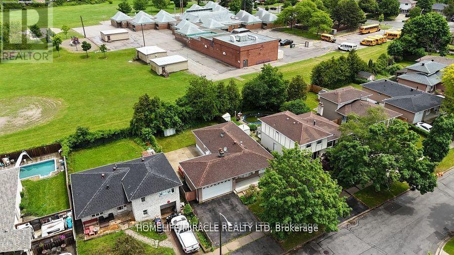 Unknown Address, ,    - Photo 1 - E12505658