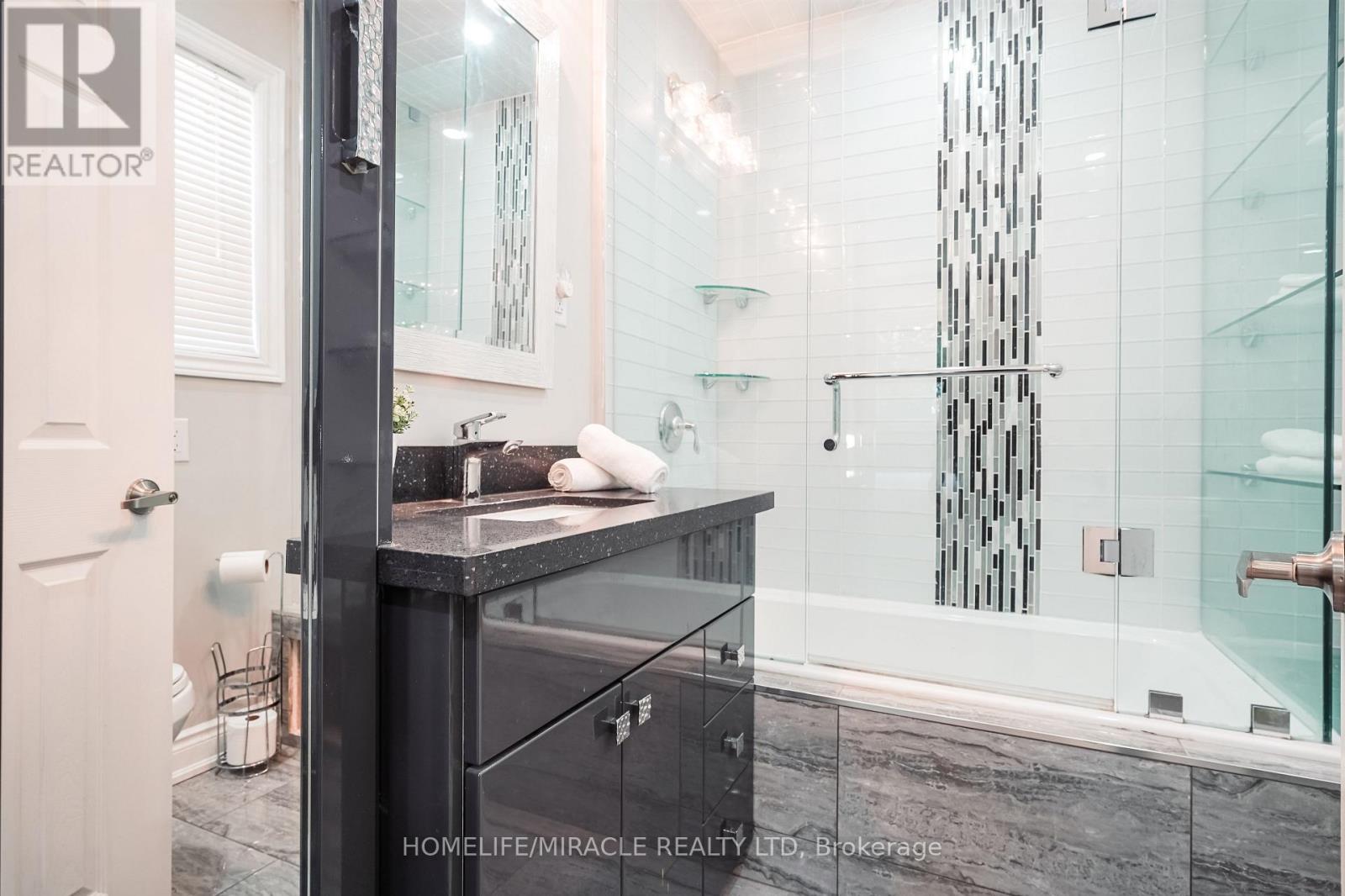 Unknown Address, ,    - Photo 24 - E12505658