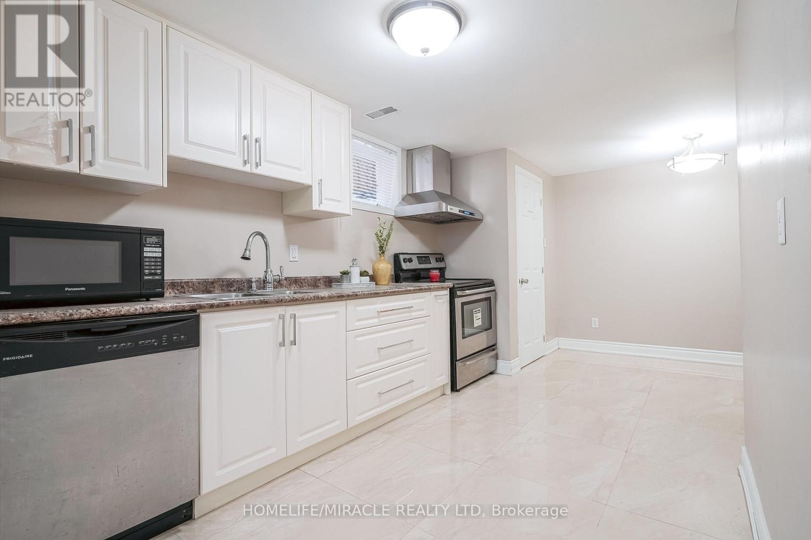 Unknown Address, ,    - Photo 35 - E12505658