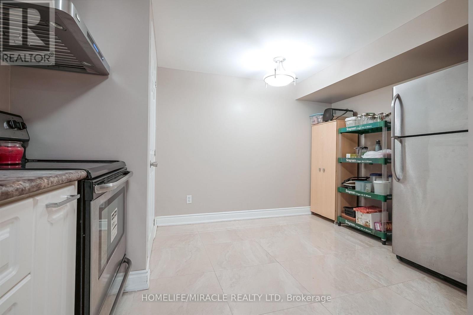 Unknown Address, ,    - Photo 37 - E12505658