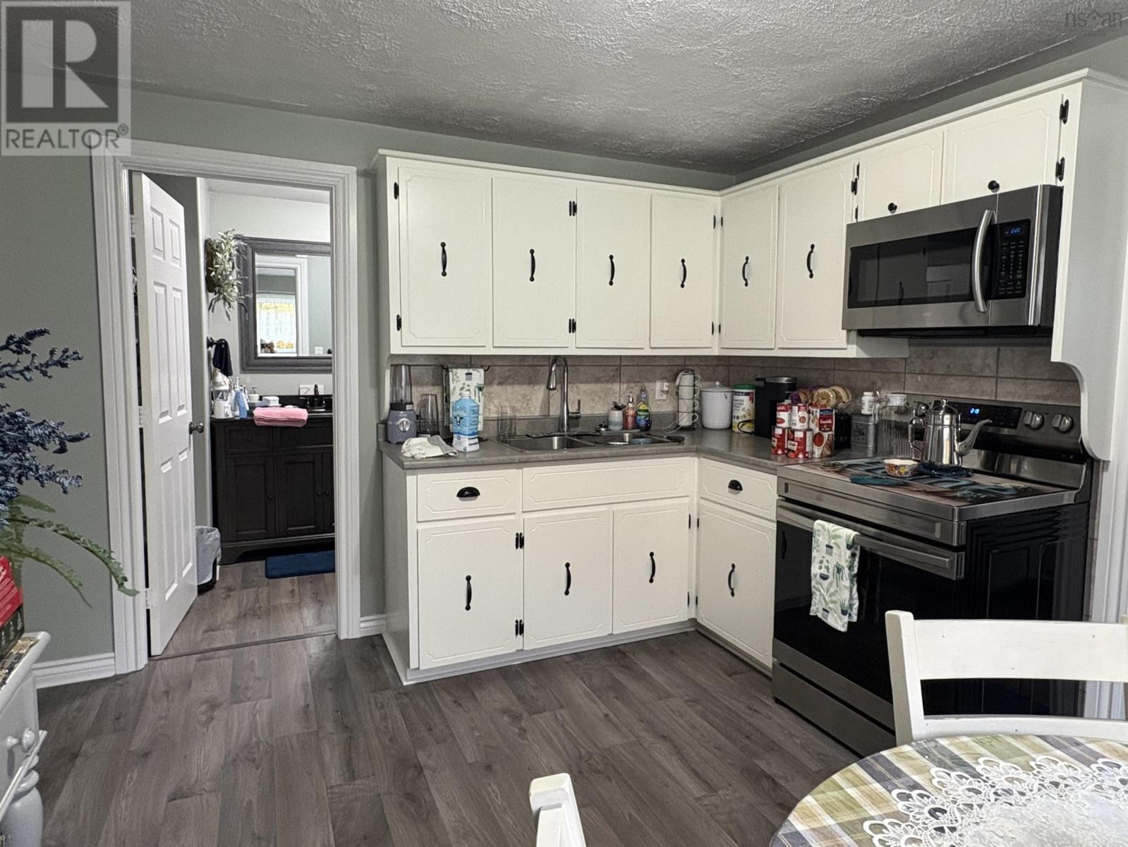 1068 Old Route 5 Road, Big Bras D'or, Nova Scotia  B1X 1Y7 - Photo 10 - 202527012