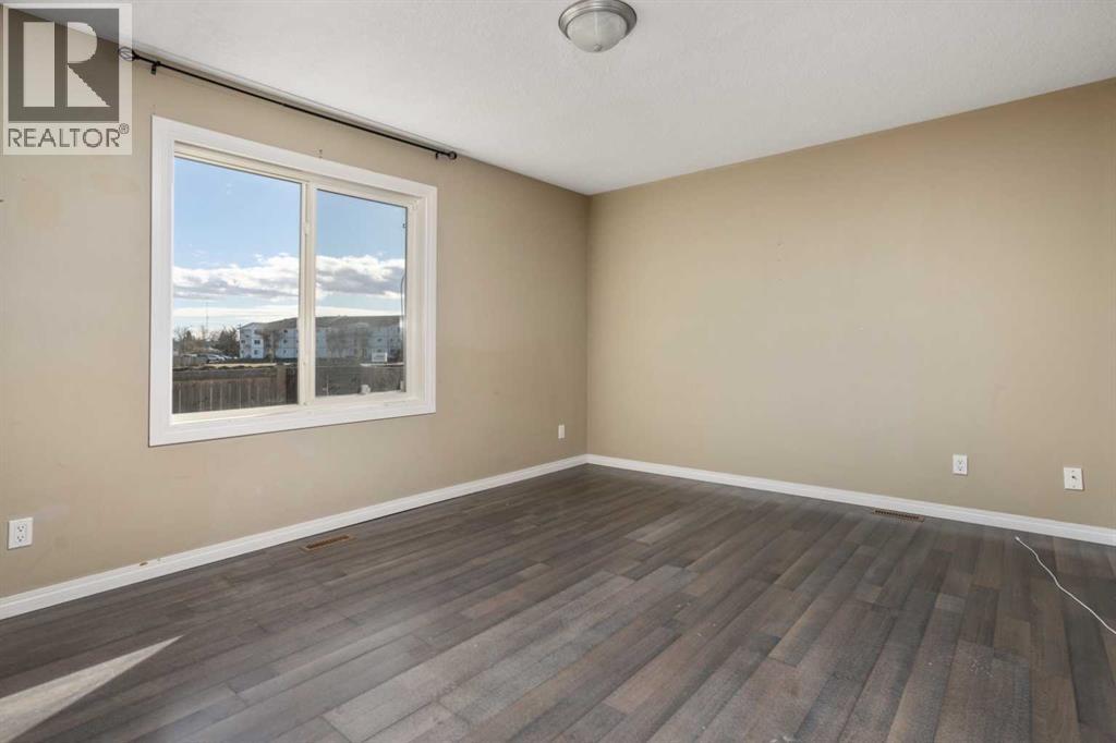 5, 6802 50 Avenue, Camrose, Alberta  T4V 5C7 - Photo 6 - A2265995