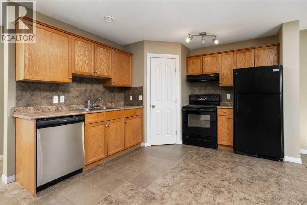 5, 6802 50 Avenue, Camrose, Alberta  T4V 5C7 - Photo 2 - A2265995