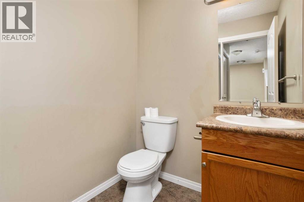 5, 6802 50 Avenue, Camrose, Alberta  T4V 5C7 - Photo 9 - A2265995