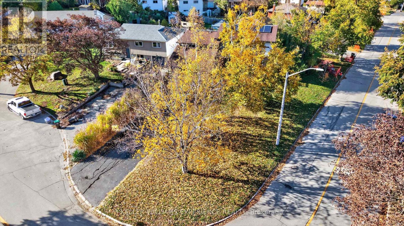 35 Glenridge Road, Barrie (Allandale Heights), Ontario  L4N 2X9 - Photo 48 - S12505674