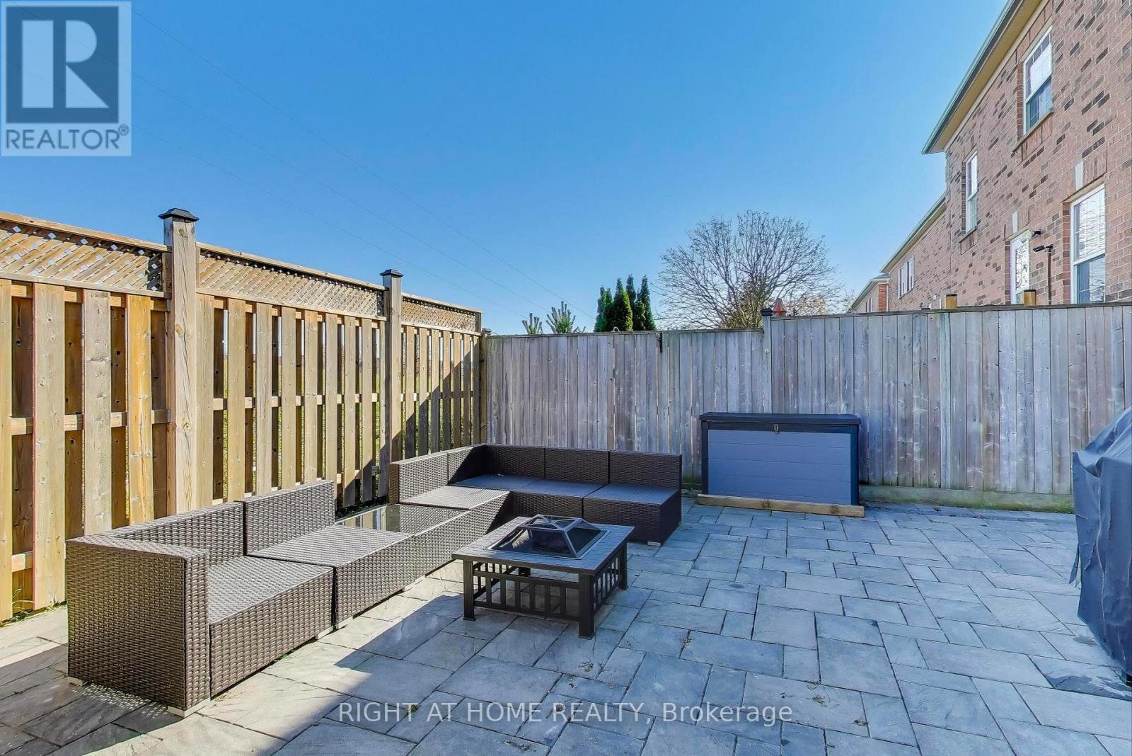 27 Hawtin Lane, Aurora, Ontario L4G 7L4 - Photo 26 - N12499804