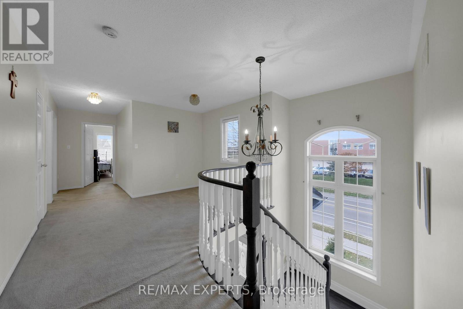 261 Mountainash Road, Brampton, Ontario  L6R 3M3 - Photo 27 - W12505638