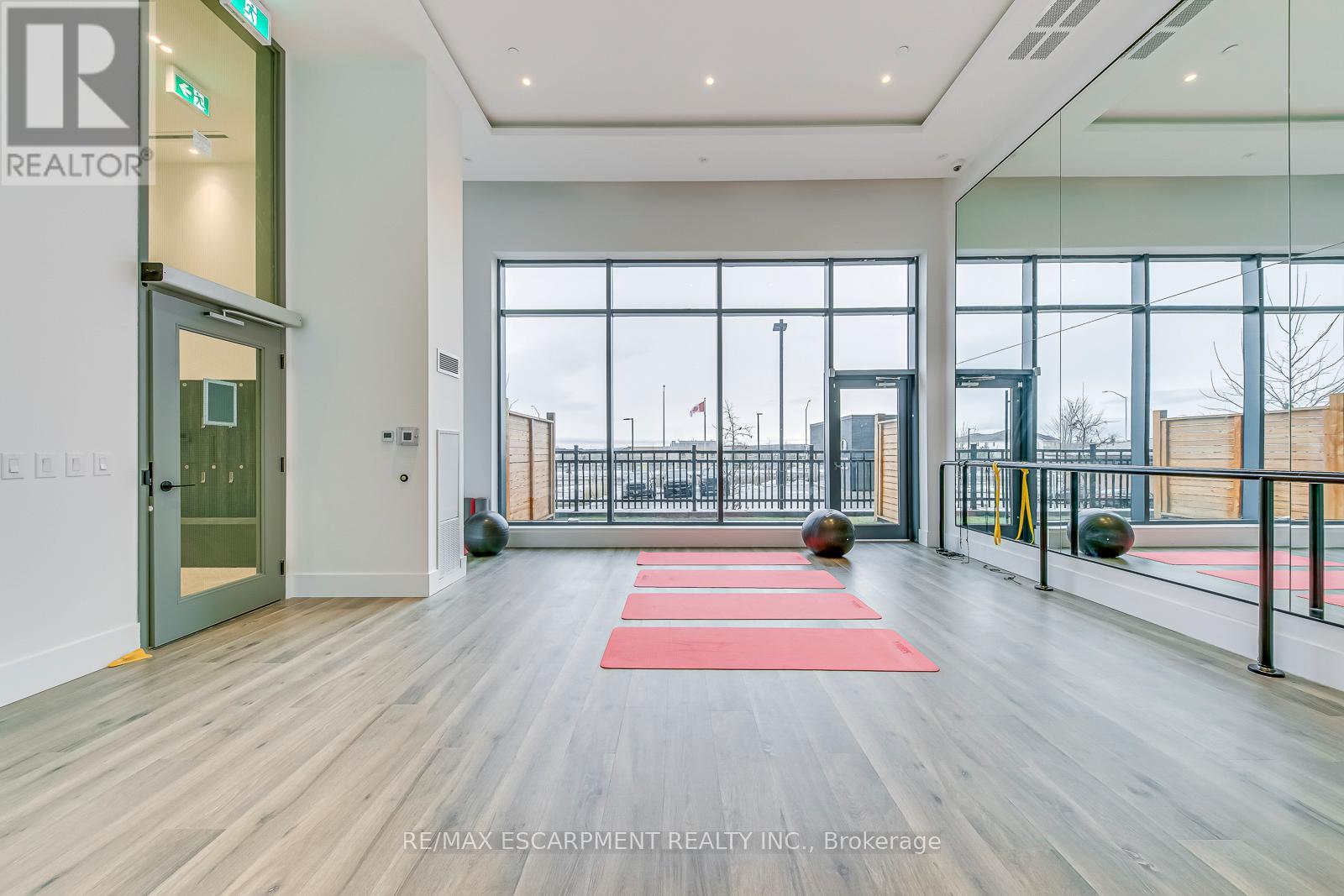 112 - 2450 Old Bronte Road, Oakville, Ontario  L6M 5P6 - Photo 36 - W12505640